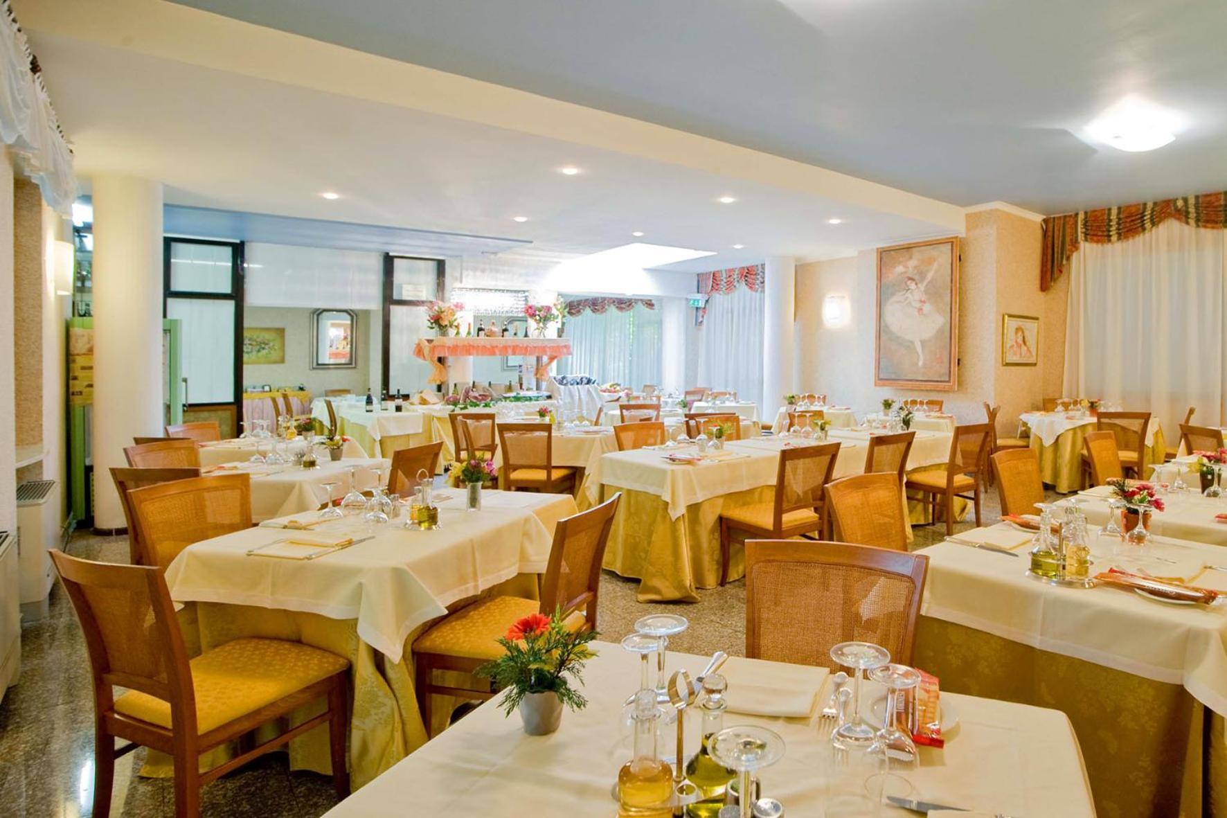 Hotel Ferrari Salsomaggiore Terme Zewnętrze zdjęcie