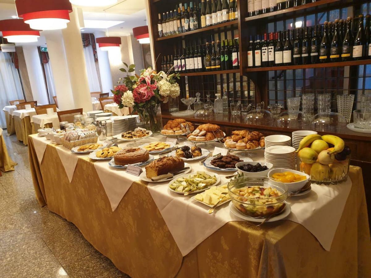 Hotel Ferrari Salsomaggiore Terme Zewnętrze zdjęcie